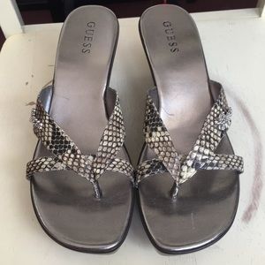 Guess sandal wedges